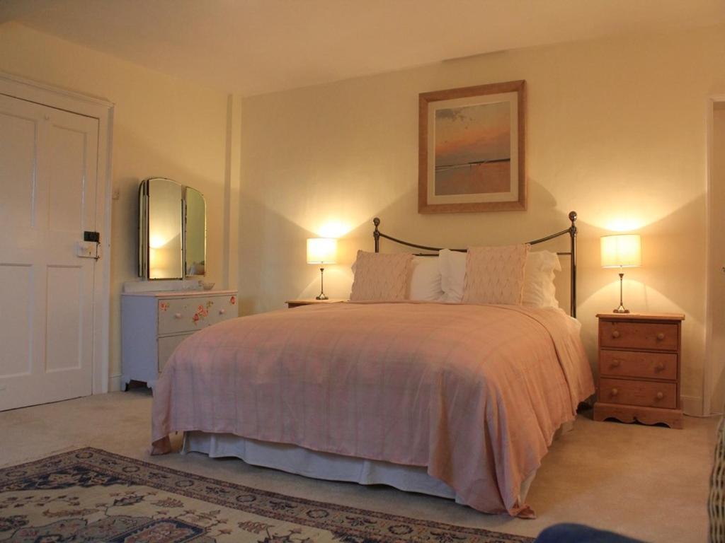 Church Farmhouse B & B Kennett Bilik gambar